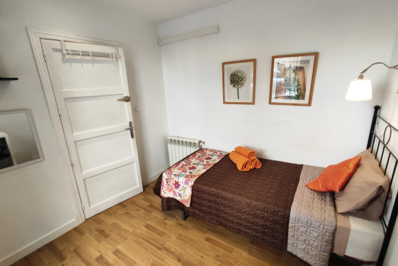 Resale - Apartment  - Madrid - Chamberí