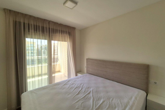 Lange Termijn Verhuur - Appartement  - SAN JUAN ALICANTE - Campo de golf