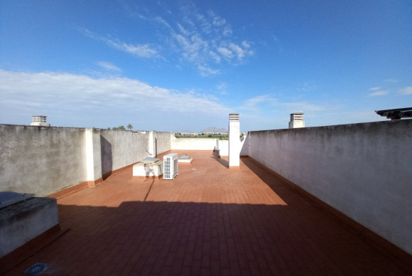 Revente - Terraced house - Daya Nueva