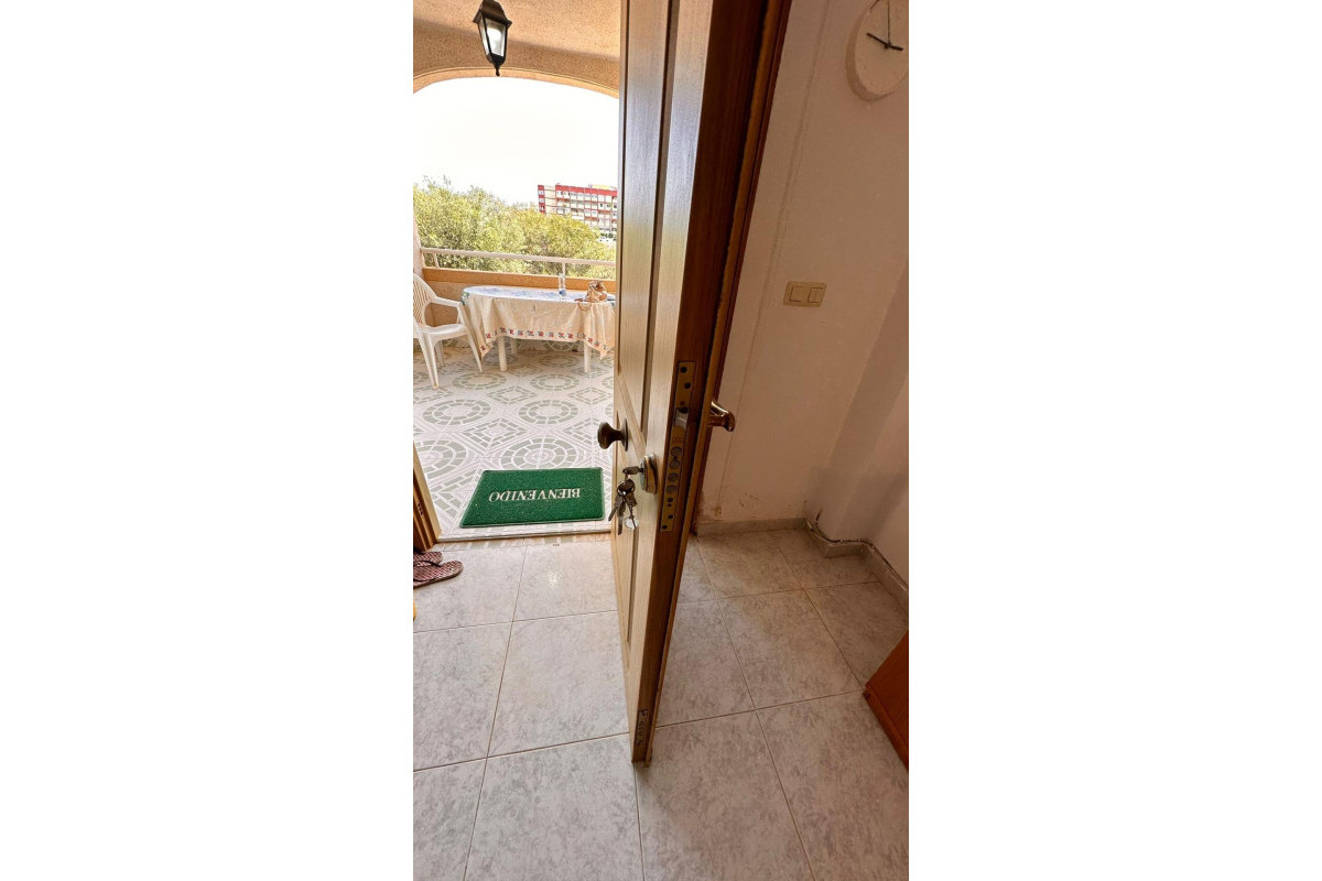 Resale - Bungalow - Torrevieja - Torreblanca