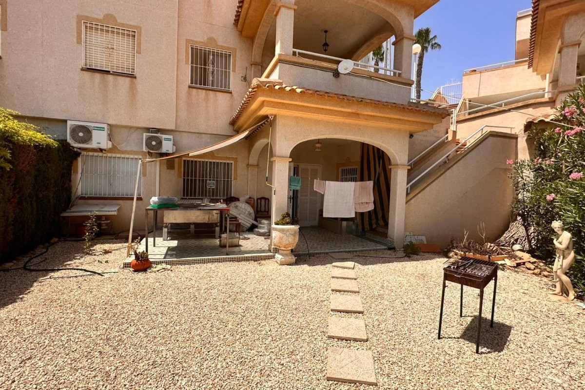 Resale - Bungalow - Torrevieja - Torreblanca