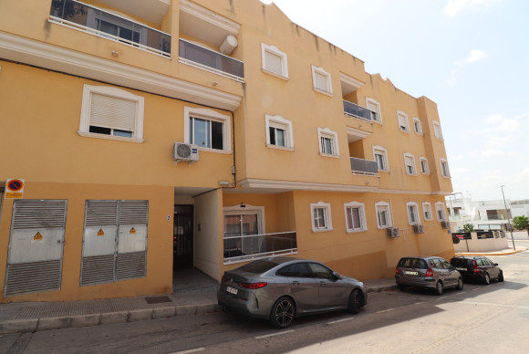 Resale - Apartment  - Benijofar - Benijofar - Village