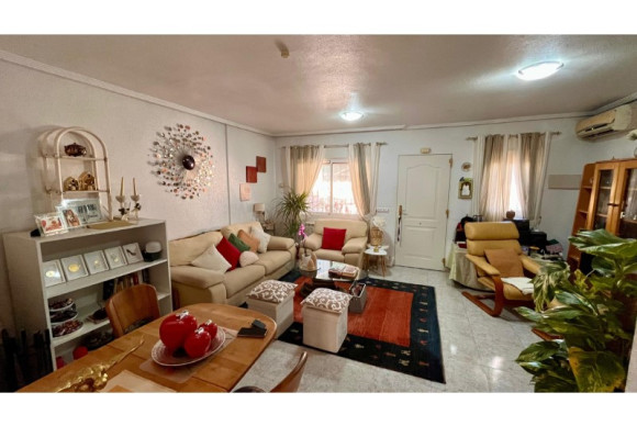 Revente - House - Orihuela Costa