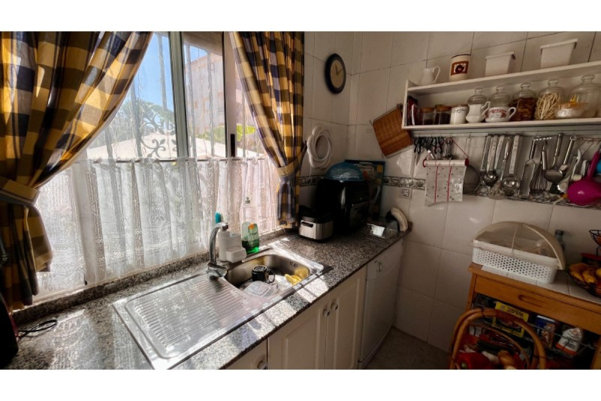 Revente - House - Orihuela Costa