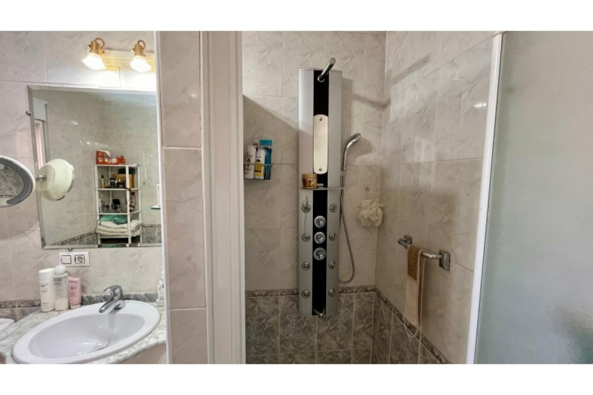 Revente - House - Orihuela Costa
