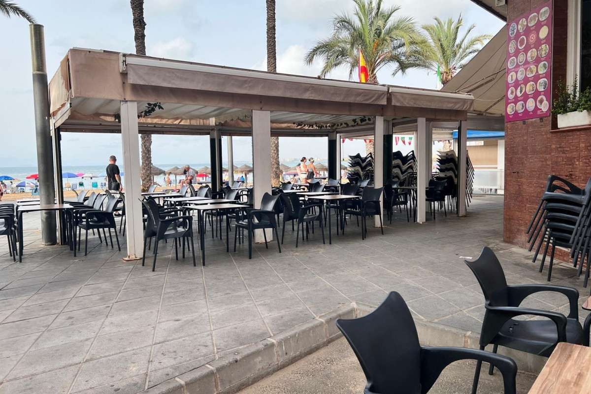 Resale - Commercial Unit - Torrevieja - Playa del cura