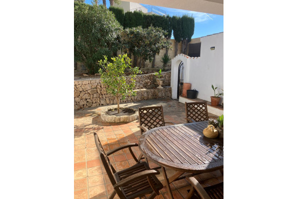 Resale - Villa - Alfaz del Pi - Albir