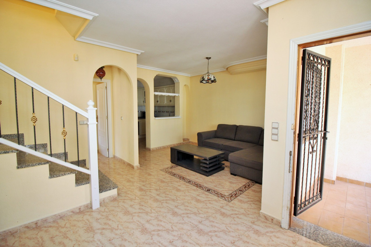 Resale - Townhouse - Villamartin