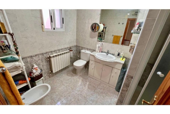 Resale - House - Orihuela Costa - Villamartin