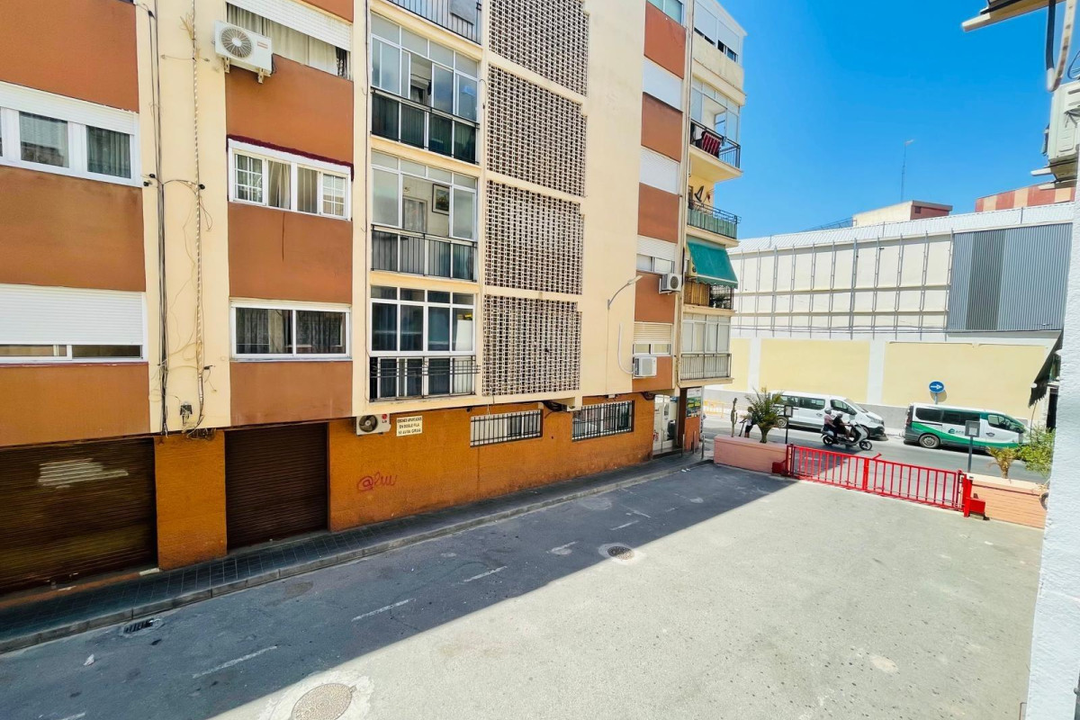 Revente - Appartement - SAN JUAN ALICANTE - Carolinas altas