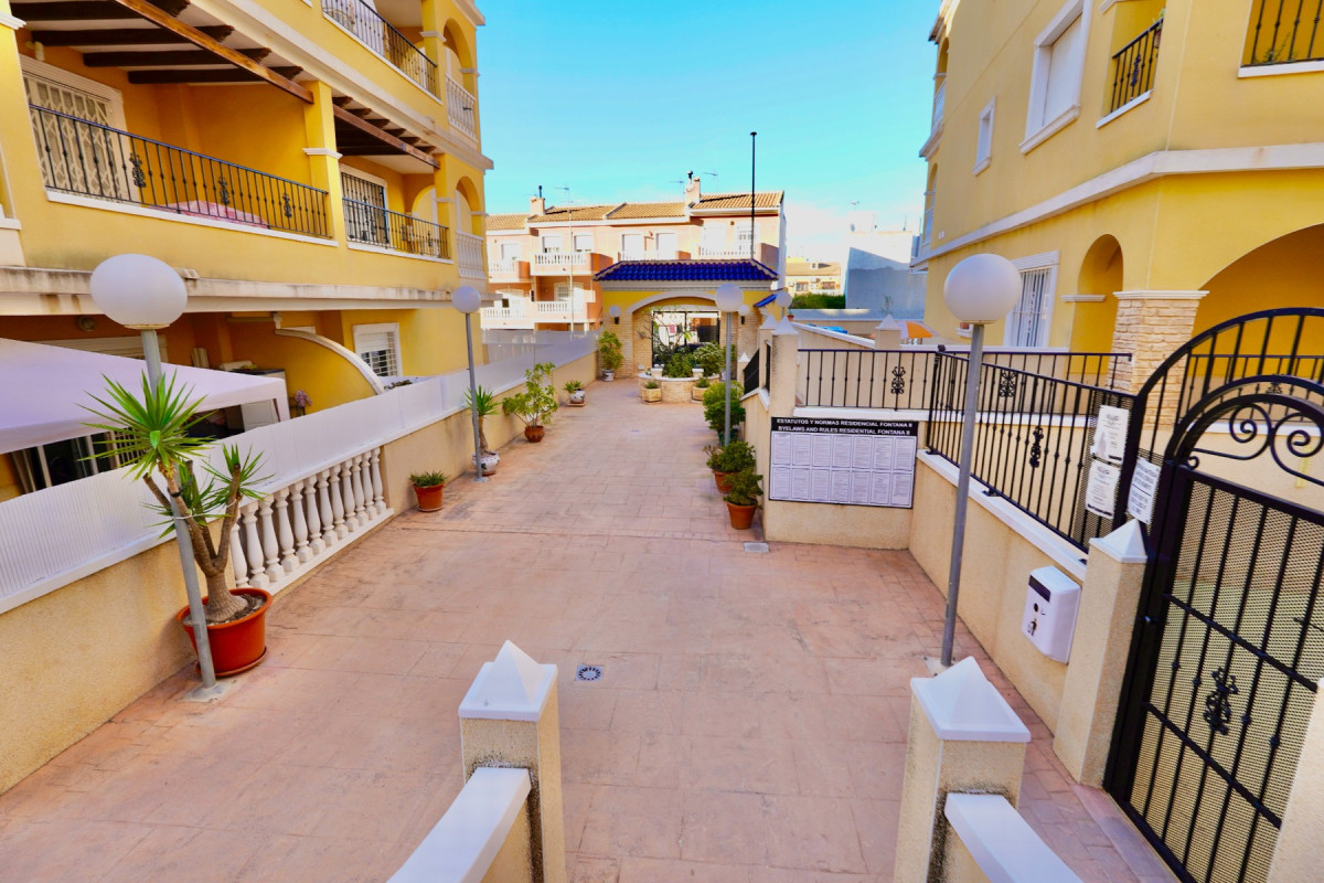 Resale - Apartment  - Algorfa - Algorfa - Village