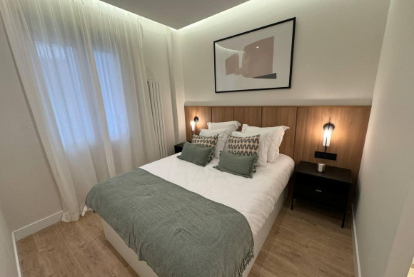 Herverkoop - Appartement  - Madrid - Recoletos