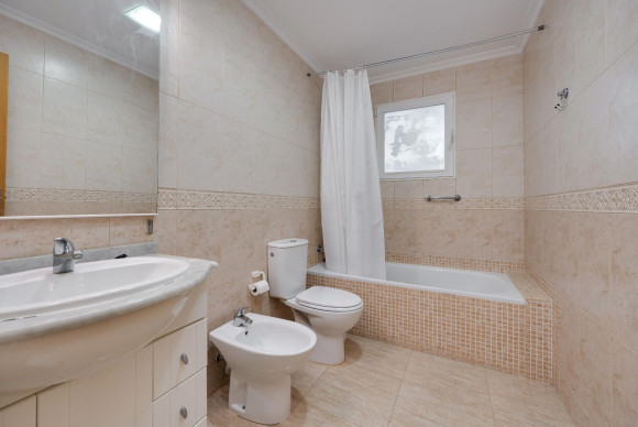 Reventa - Apartamento / piso - Torrevieja