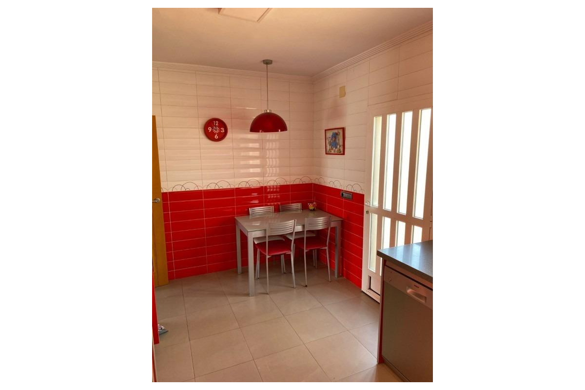 Resale - Villa - Torrevieja - Los balcones