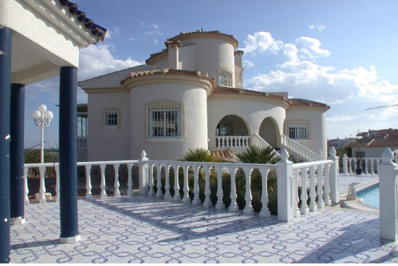 Resale - Country House - Algorfa