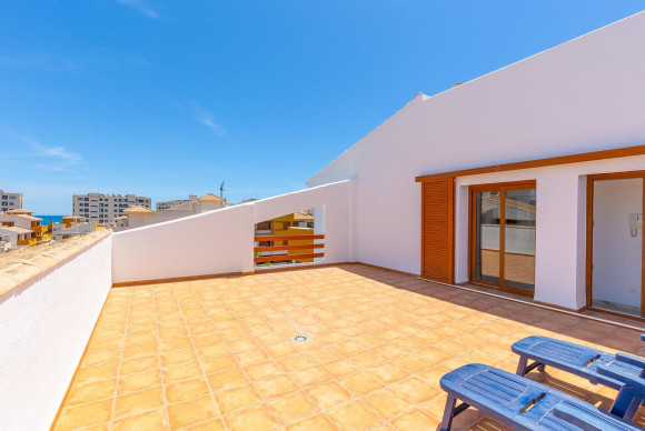 Resale - Apartment  - Torrevieja - Punta prima