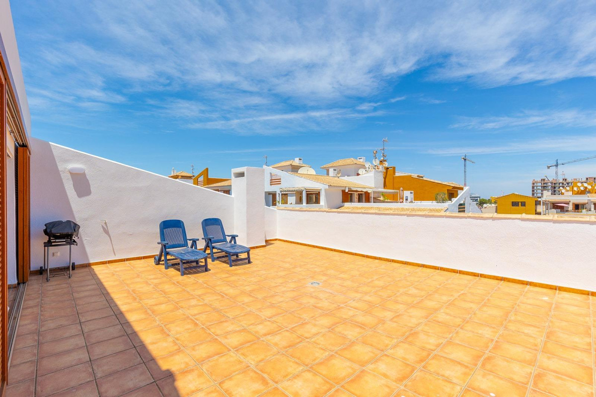 Resale - Apartment  - Torrevieja - Punta prima