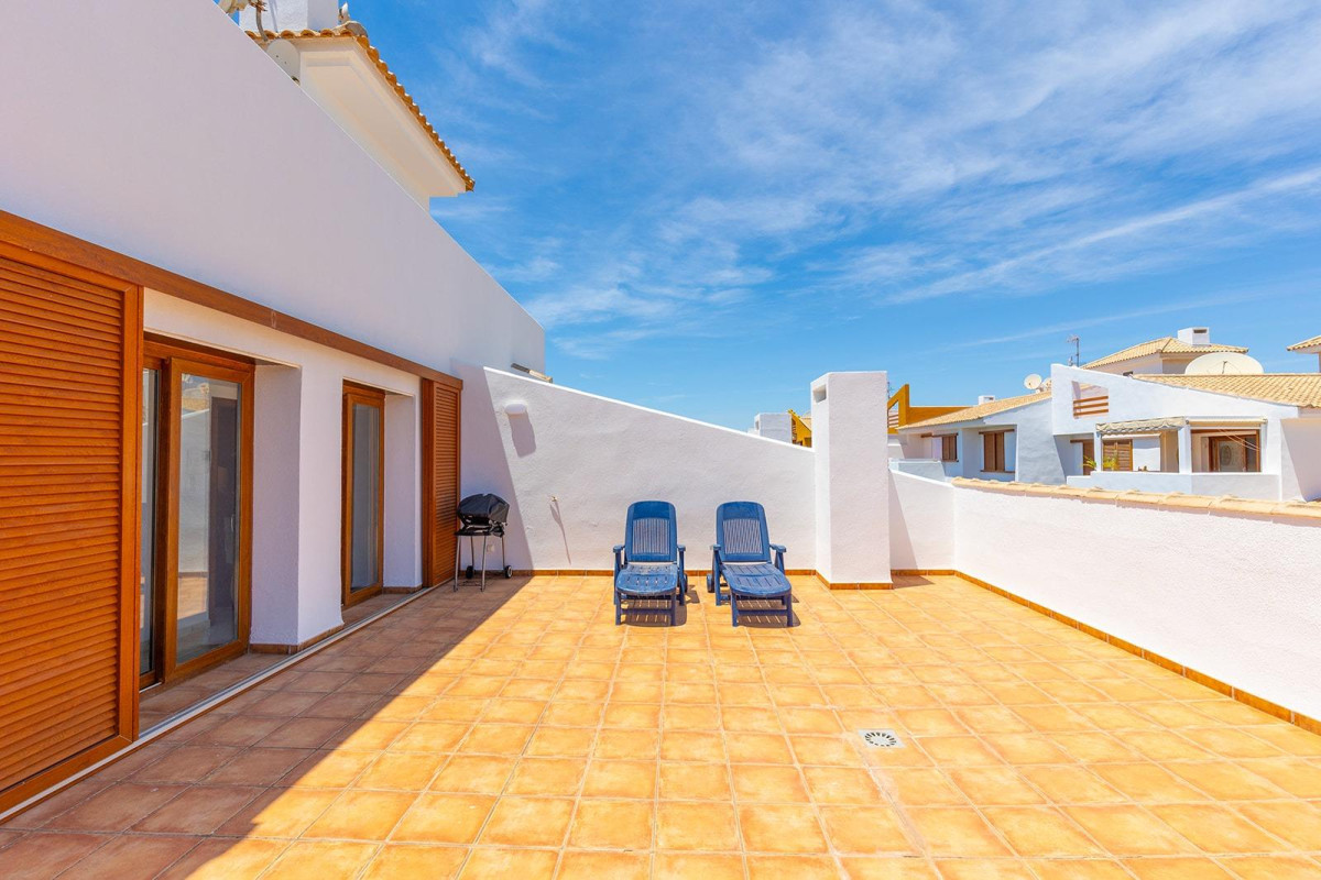 Resale - Apartment  - Torrevieja - Punta prima