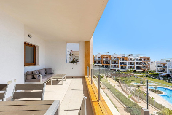 Resale - Apartment  - Orihuela Costa - Los Dolses