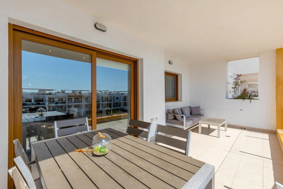 Resale - Apartment  - Orihuela Costa - Los Dolses