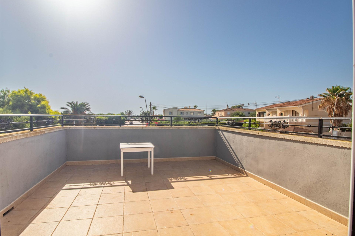 Herverkoop - Villa - Torrevieja - Los balcones