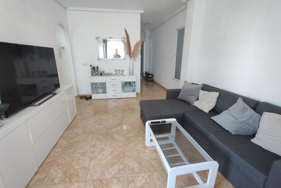 Resale - Apartment  - Torrevieja - Centro