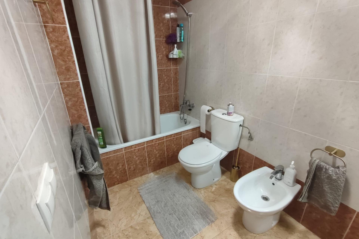 Resale - Apartment  - Torrevieja - Centro