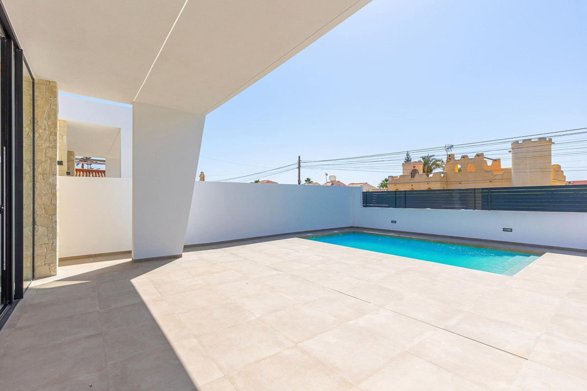 Nouvelle construction - Villa - Torrevieja - Torreta florida