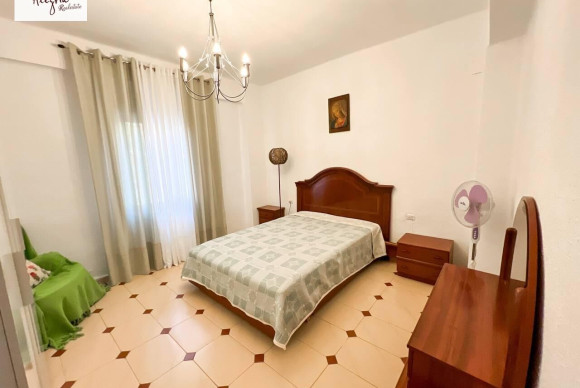 Alquiler a largo plazo - Apartamento / piso - Valencia - Tres Forques