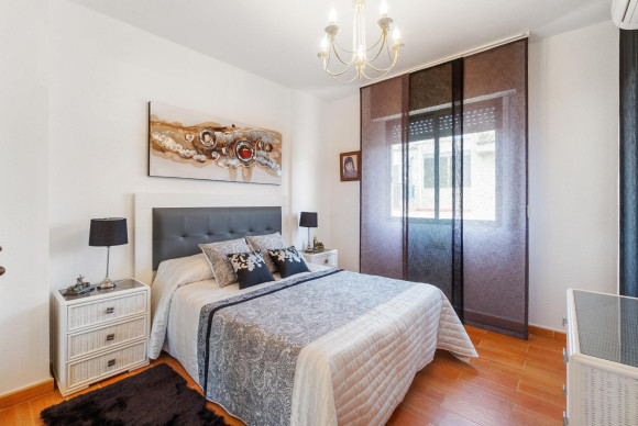 Resale - Townhouse - Guardamar del Segura - Pueblo