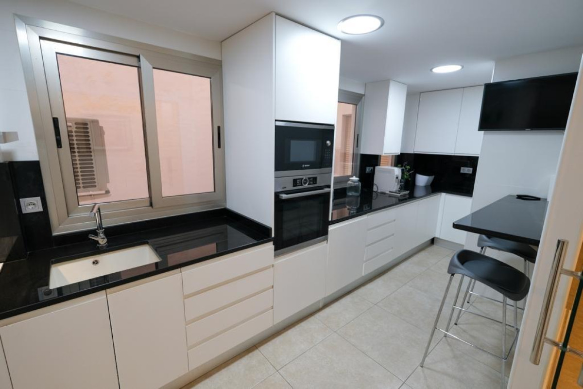 Reventa - Apartamento / piso - SAN JUAN ALICANTE - Centro