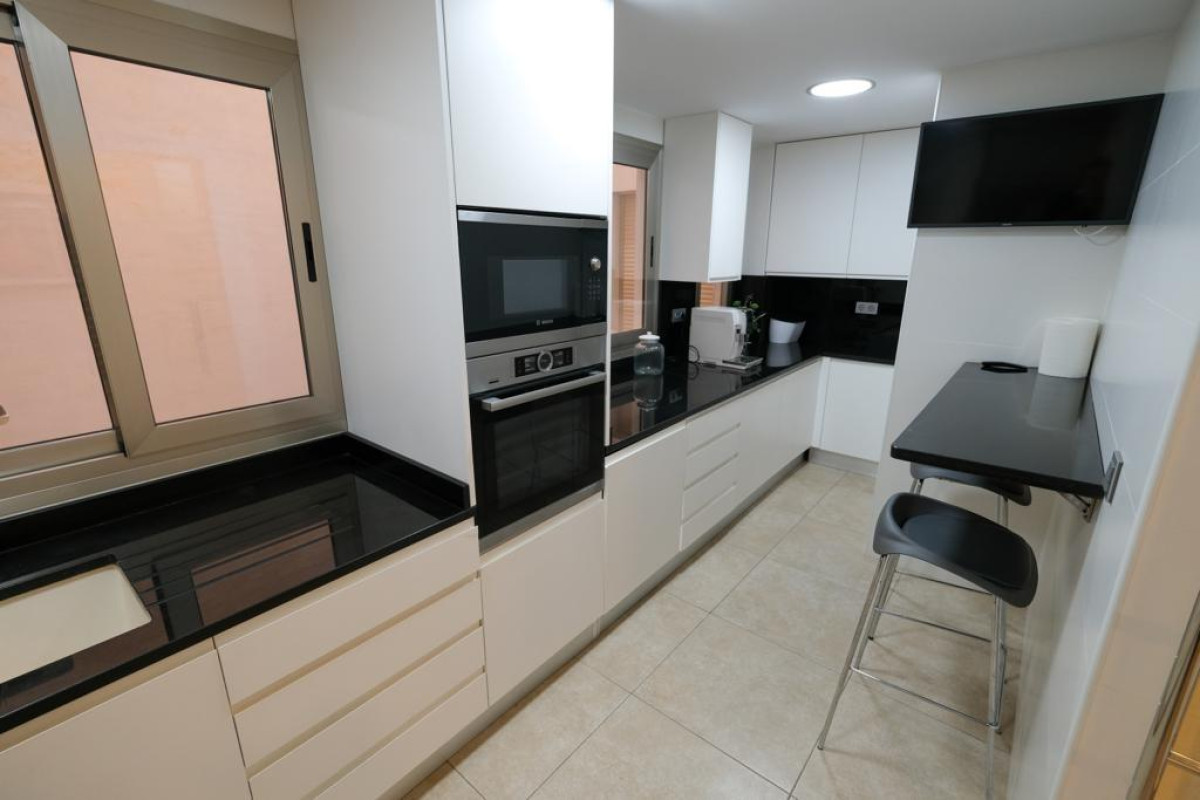 Reventa - Apartamento / piso - SAN JUAN ALICANTE - Centro