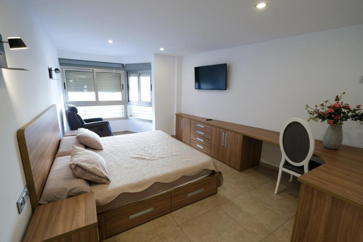 Reventa - Apartamento / piso - SAN JUAN ALICANTE - Centro