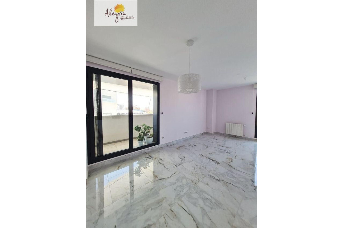 Revente - Appartement - Valencia - Mont-Olivet