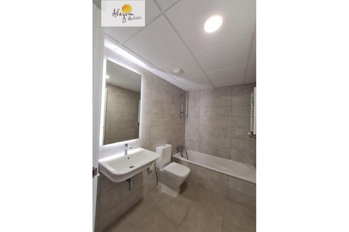 Resale - Apartment  - Valencia - Mont-Olivet