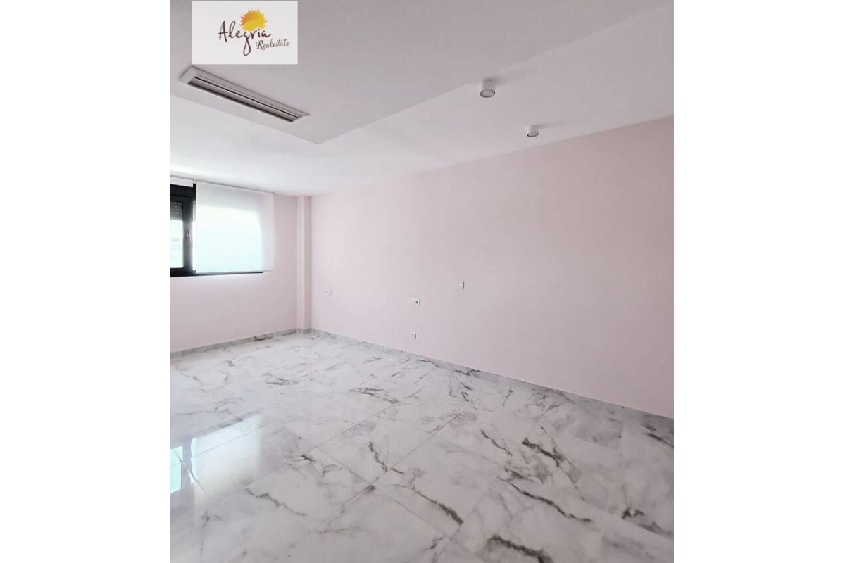 Revente - Appartement - Valencia - Mont-Olivet