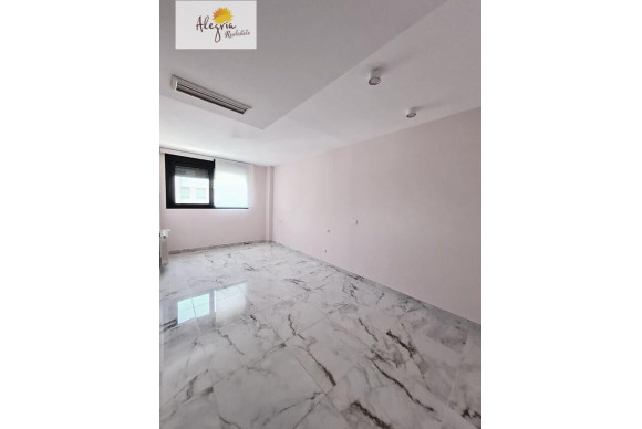 Revente - Appartement - Valencia - Mont-Olivet