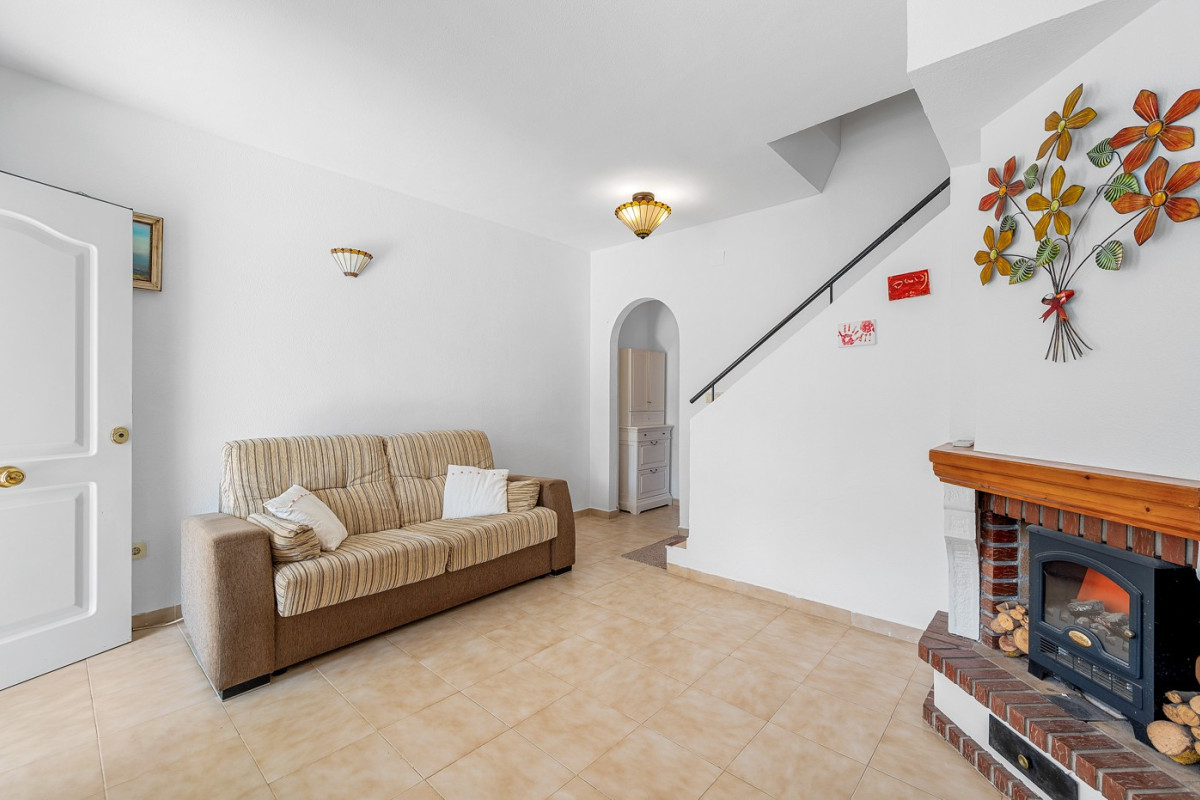 Resale - Townhouse - Torrevieja - Lago jardin