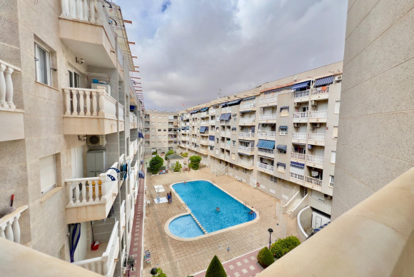 Herverkoop - Appartement  - Torrevieja - Playa del cura