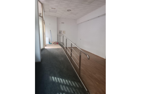 Revente - Commercial Unit - Torrevieja - Habaneras