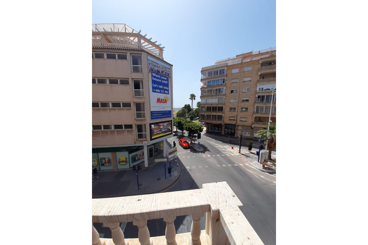 Resale - Apartment  - Torrevieja