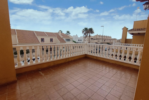 Resale - Semi Detached Villa - Ciudad Quesada - Lo Marabu