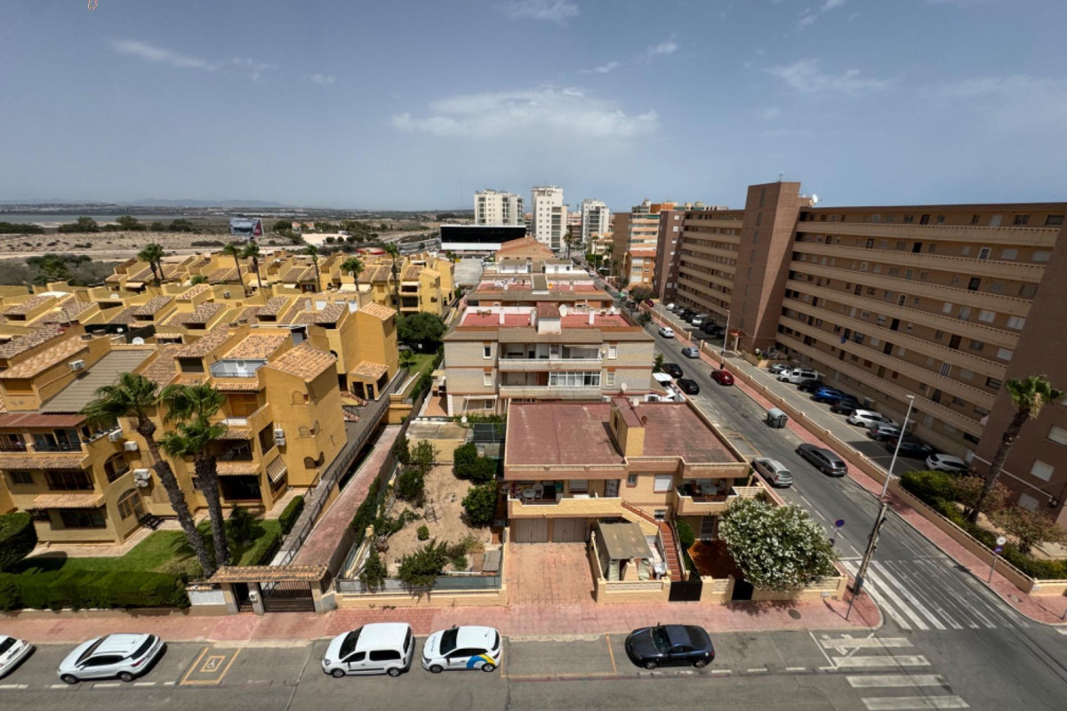 Reventa - Apartamento / piso - Torrevieja - La Mata