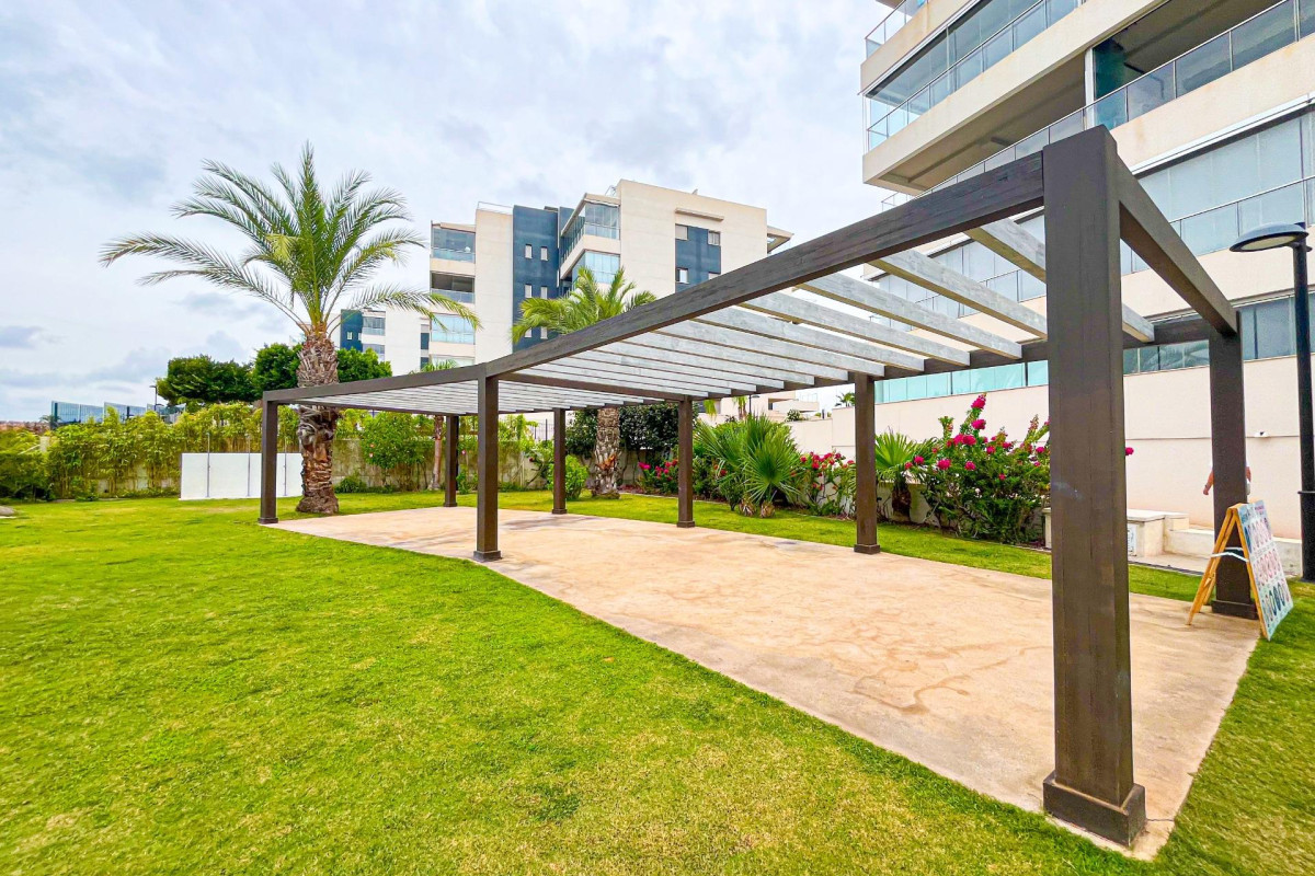 Resale - Apartment  - Orihuela Costa - Los Dolses