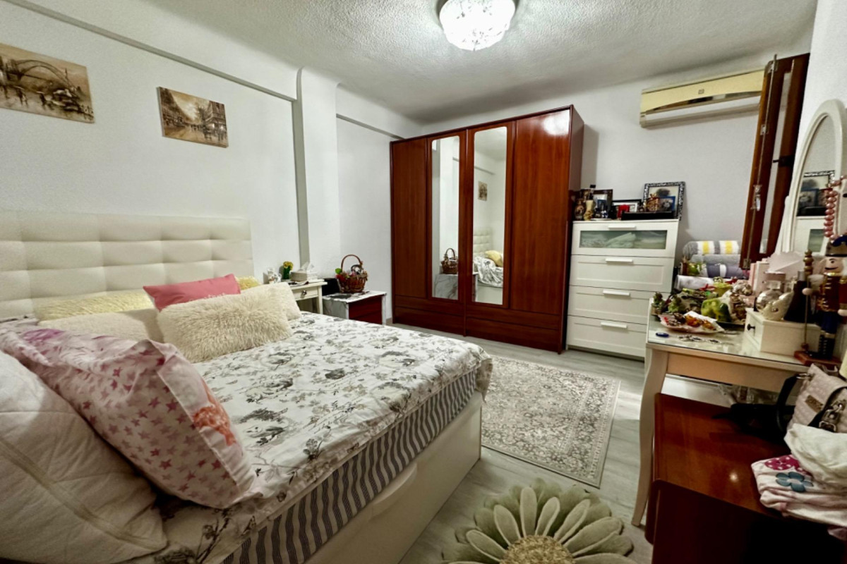 Resale - Apartment  - SAN JUAN ALICANTE - Altozano