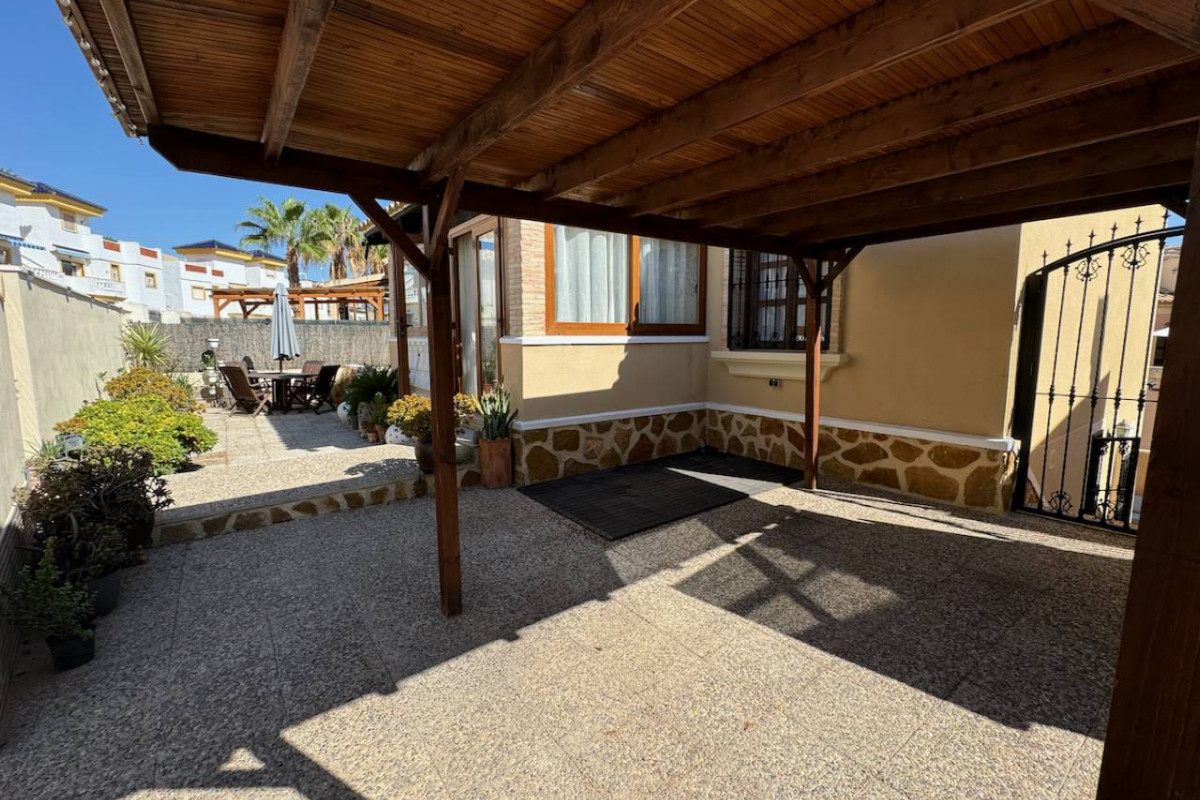 Resale - Villa - Ciudad Quesada - La Marquesa