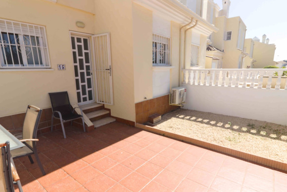 Resale - Townhouse - Ciudad Quesada