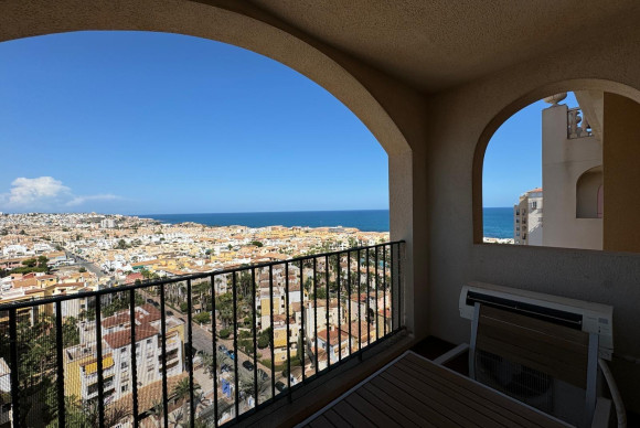 Herverkoop - Appartement  - Torrevieja - Los Frutales