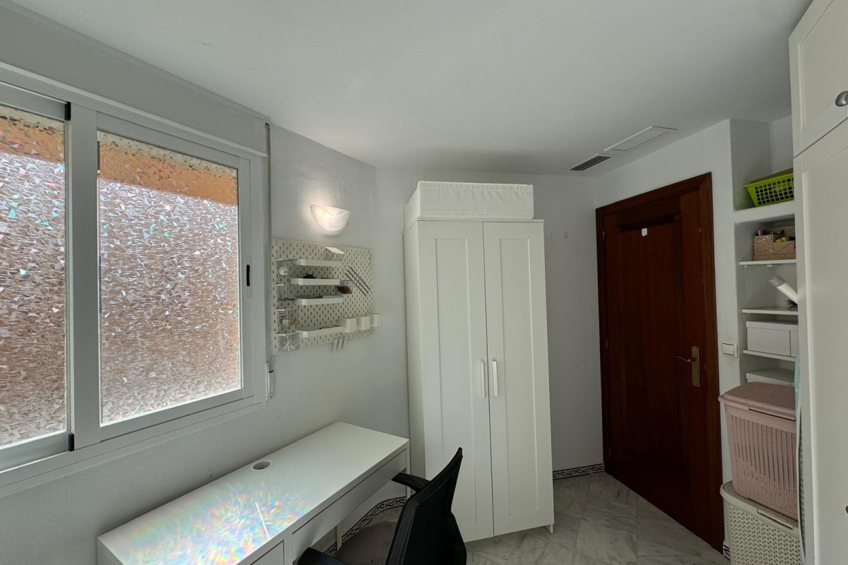 Herverkoop - Appartement  - Torrevieja - Los Frutales