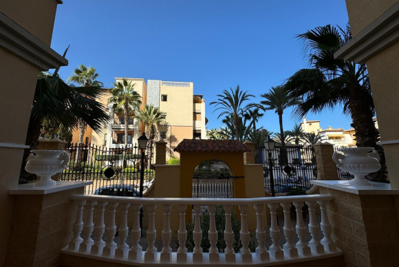 Revente - Appartement - Torrevieja - Los Frutales